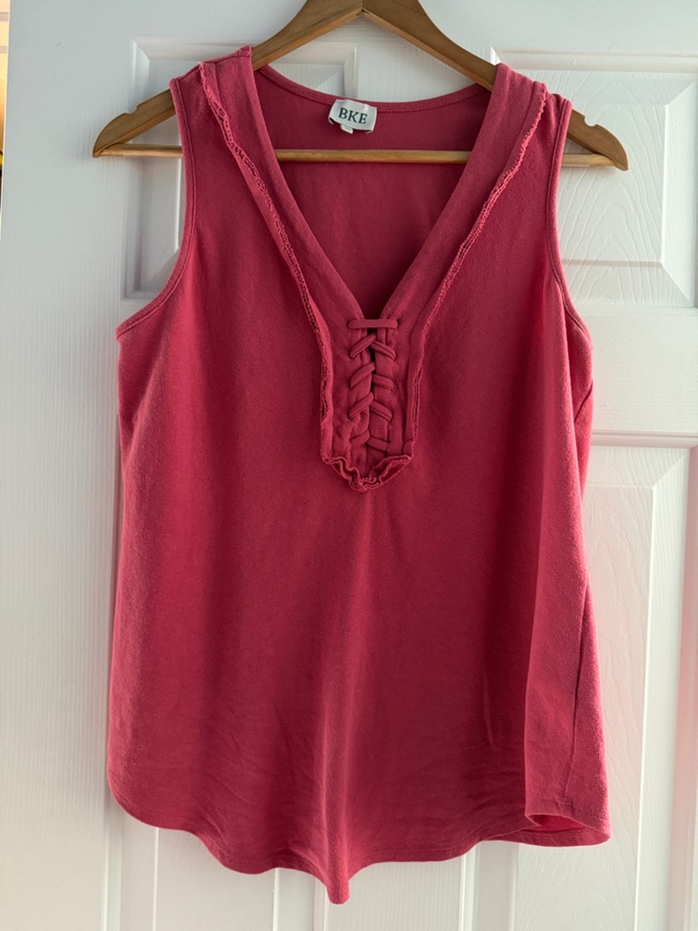 BKE Women's Coral Pink Lace-Up V-Neck Tank